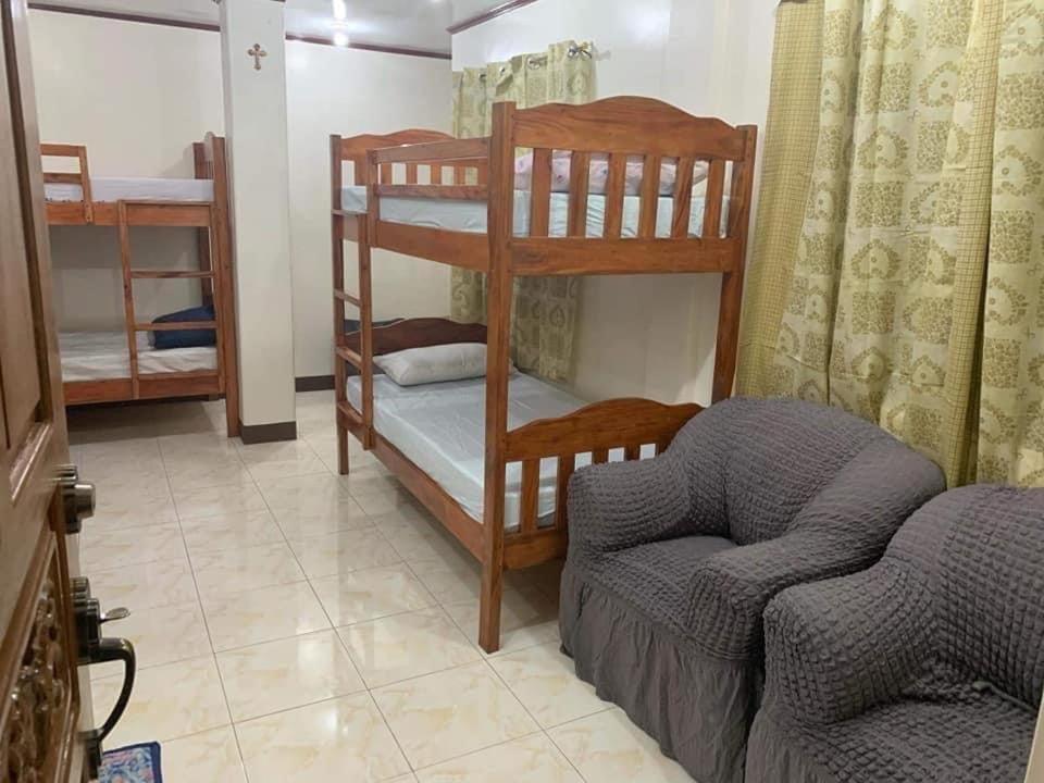Roseville Home Stay And Tour Agency Tabaco City Baranghauon Экстерьер фото
