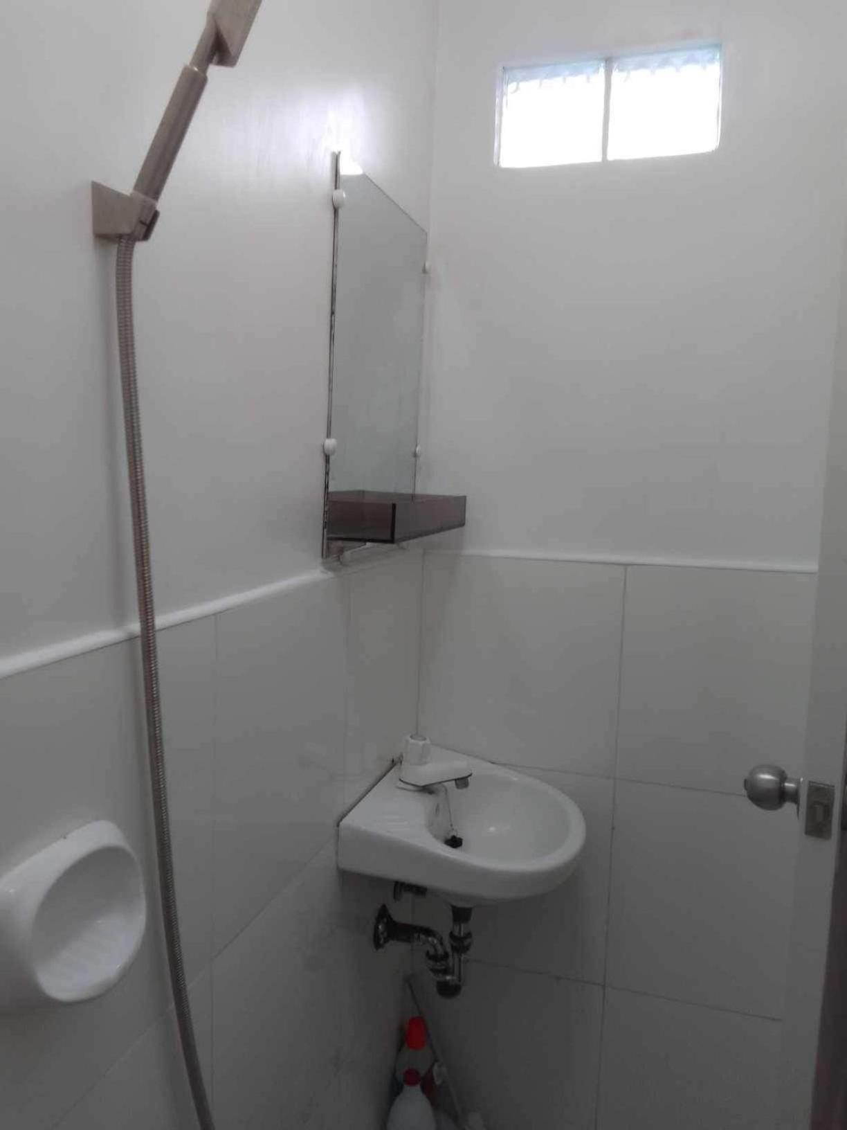 Roseville Home Stay And Tour Agency Tabaco City Baranghauon Экстерьер фото