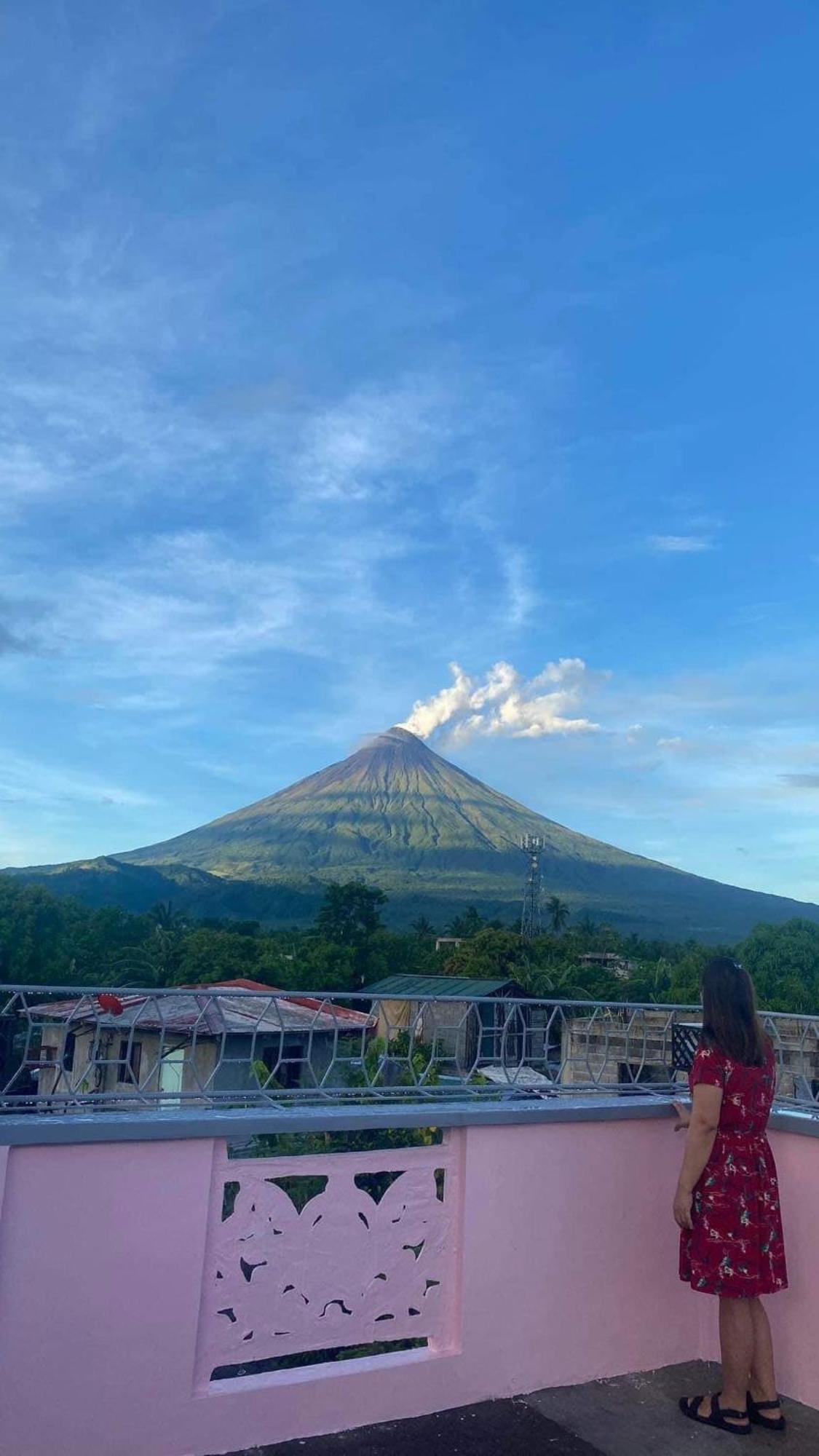 Roseville Home Stay And Tour Agency Tabaco City Baranghauon Экстерьер фото